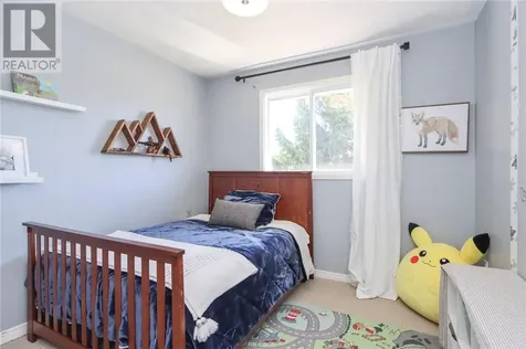 76 Glenbower Crescent Wahnapitae ON P0M 3C0