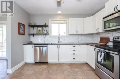 76 Glenbower Crescent Wahnapitae ON P0M 3C0