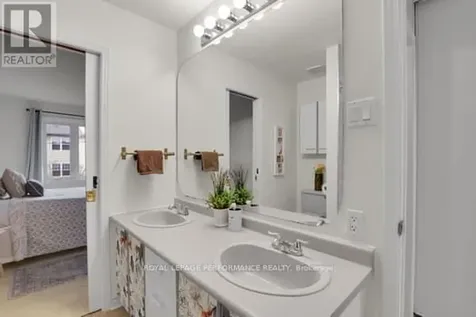 221 Desrosiers Street Ottawa ON K1L 7T2