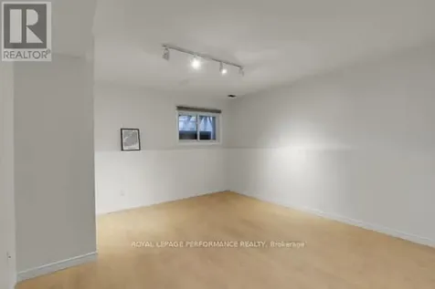 221 Desrosiers Street Ottawa ON K1L 7T2