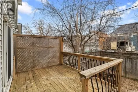 221 Desrosiers Street Ottawa ON K1L 7T2