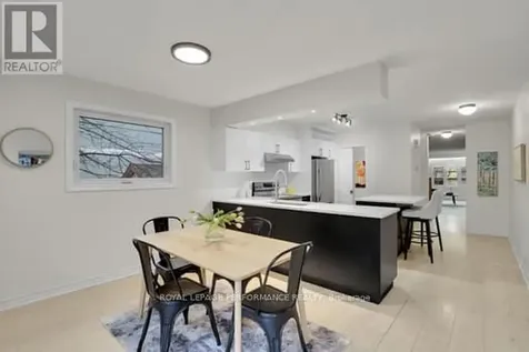 221 Desrosiers Street Ottawa ON K1L 7T2