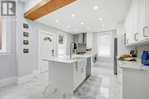 194 Cobourg Street Ottawa ON K1N 8H6