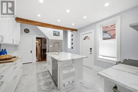 194 Cobourg Street Ottawa ON K1N 8H6