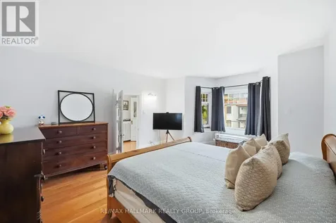 194 Cobourg Street Ottawa ON K1N 8H6