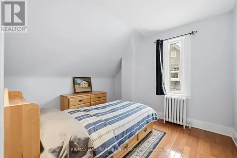 194 Cobourg Street Ottawa ON K1N 8H6