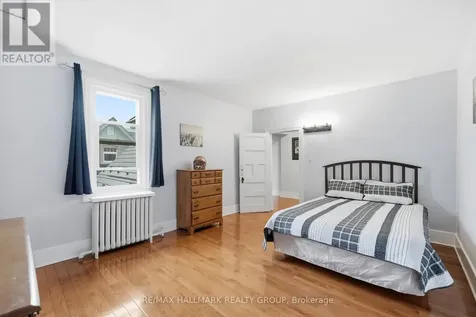 194 Cobourg Street Ottawa ON K1N 8H6