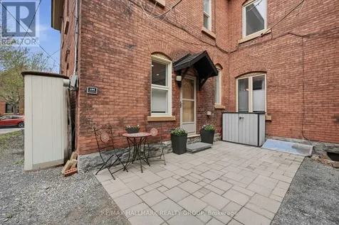 194 Cobourg Street Ottawa ON K1N 8H6