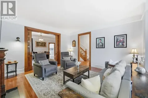 194 Cobourg Street Ottawa ON K1N 8H6