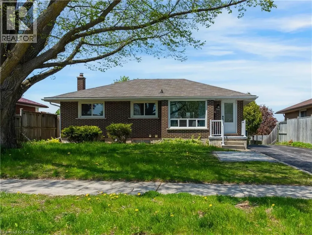 100 Lauris Avenue Cambridge ON N1R 5L4