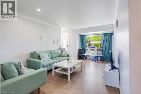 100 Lauris Avenue Cambridge ON N1R 5L4