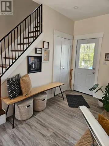 61 Brock Street East Uxbridge ON L9P 1K2