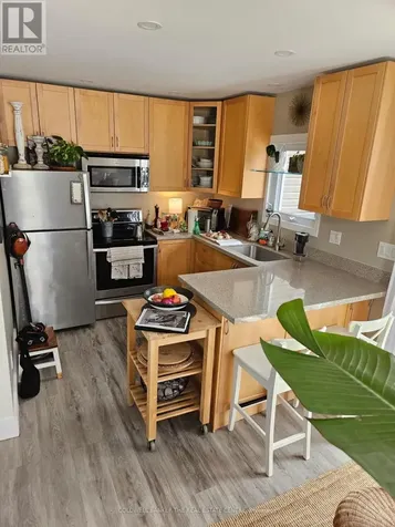 61 Brock Street East Uxbridge ON L9P 1K2