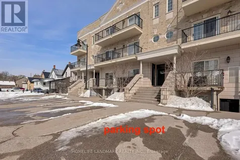 133 Park Street Waterloo ON N2L 0B2