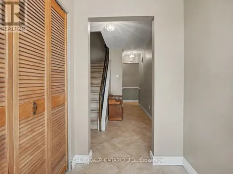5662 South Island Park Drive Ottawa ON K4M 1J3