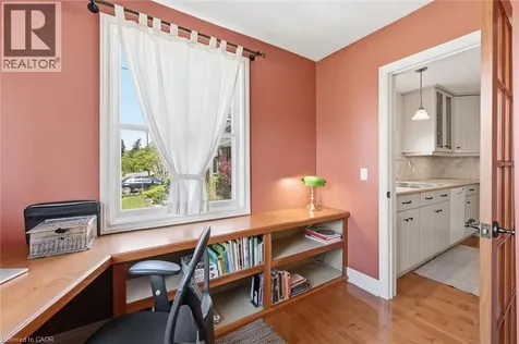 93 Sunning Hill Avenue Hamilton ON L8T 1B6