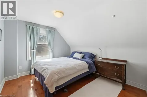 93 Sunning Hill Avenue Hamilton ON L8T 1B6