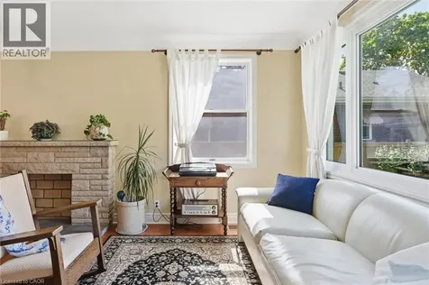 93 Sunning Hill Avenue Hamilton ON L8T 1B6