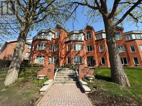 130 Greenfield Avenue Ottawa ON K1S 5L2