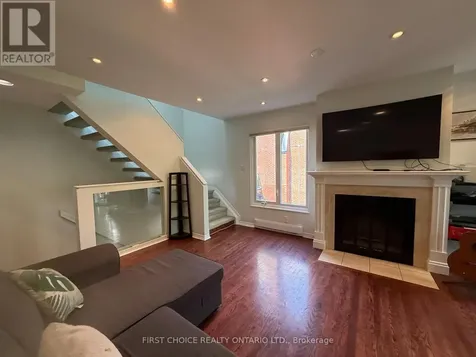 130 Greenfield Avenue Ottawa ON K1S 5L2