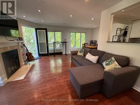 130 Greenfield Avenue Ottawa ON K1S 5L2