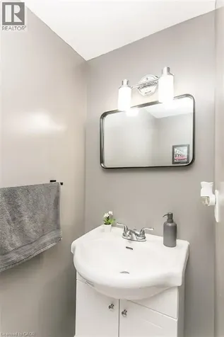 223 Pioneer Drive Kitchener ON N2P 1L9