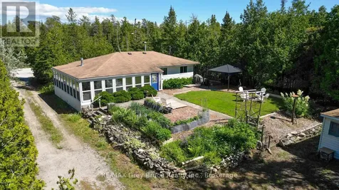 1034 Dorcas Bay Road Northern Bruce Peninsula ON N0H 2R0