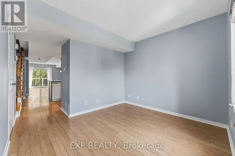 81 Strathaven Private Ottawa ON K1J 1K7