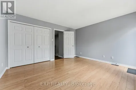 81 Strathaven Private Ottawa ON K1J 1K7