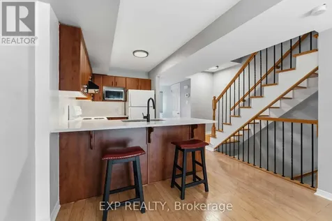 81 Strathaven Private Ottawa ON K1J 1K7