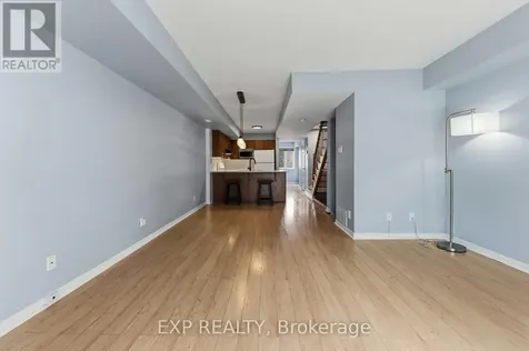 81 Strathaven Private Ottawa ON K1J 1K7