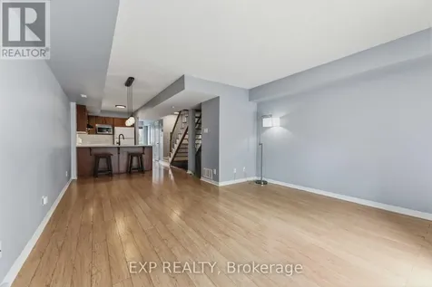 81 Strathaven Private Ottawa ON K1J 1K7