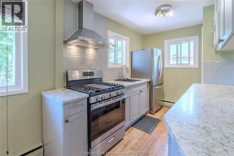 63 Warwick Drive Wallaceburg ON N8A 3N4