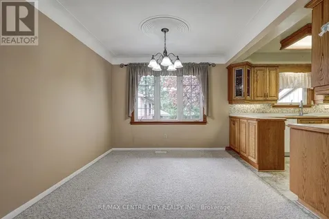 8 Patricia Street St. Thomas ON N5P 2C6