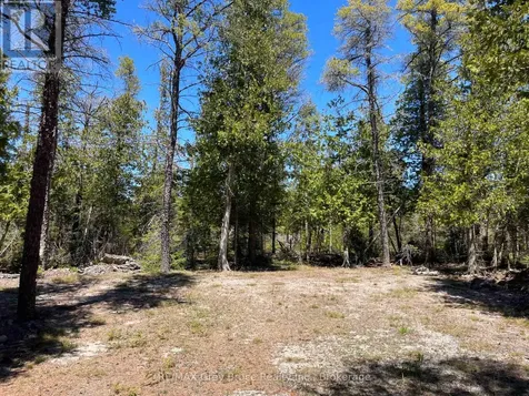 1035 Dorcas Bay Road Northern Bruce Peninsula ON N0H 2R0