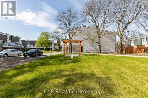 3445 Uplands Drive Ottawa ON K1V 9N5