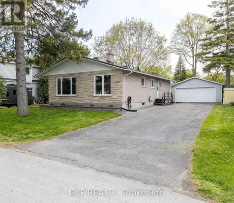 1642 Valmarie Avenue Ottawa ON K2C 1W1