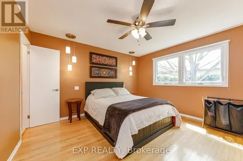 1642 Valmarie Avenue Ottawa ON K2C 1W1