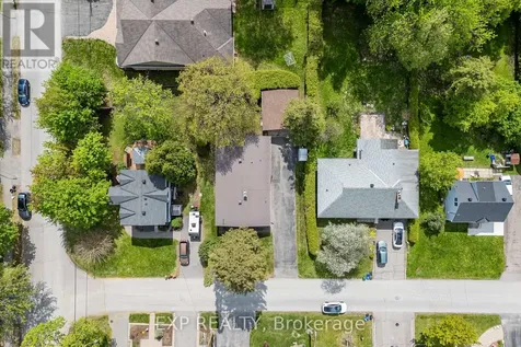 1642 Valmarie Avenue Ottawa ON K2C 1W1