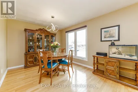1642 Valmarie Avenue Ottawa ON K2C 1W1