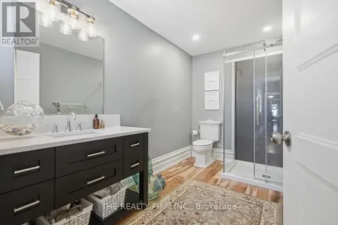 422 Greenfield Street Petrolia ON N0N 1R0