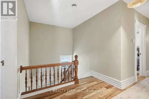 422 Greenfield Street Petrolia ON N0N 1R0