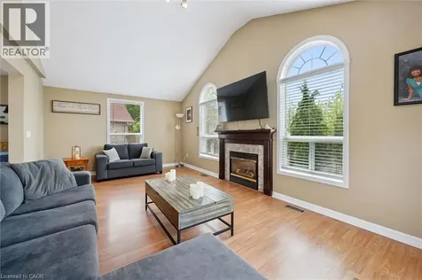 24 Buckthorn Crescent Guelph ON N1E 7C3