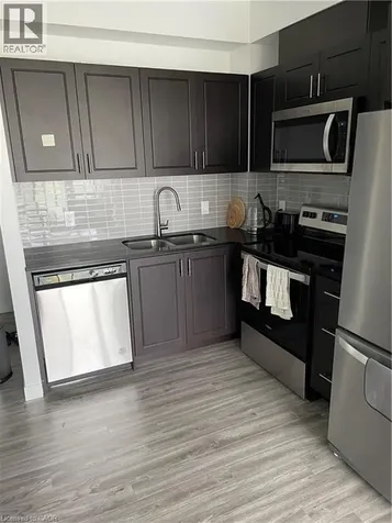 128 King Street North Waterloo ON N2J 0E9