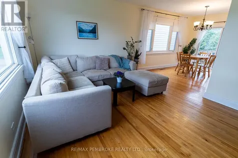 144 Morris Street Pembroke ON K8A 2K8