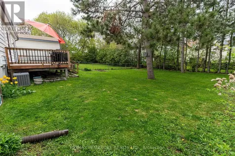 144 Morris Street Pembroke ON K8A 2K8
