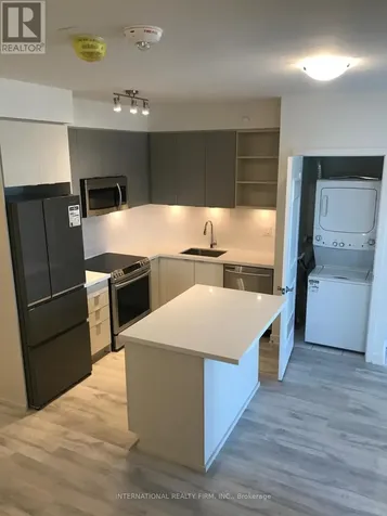 4677 Glen Erin Drive Mississauga (central Erin Mills) ON L5M 2E3
