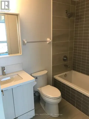 4677 Glen Erin Drive Mississauga (central Erin Mills) ON L5M 2E3