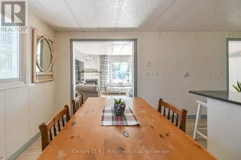 14 Muir Drive Oro-medonte ON L3V 0P9