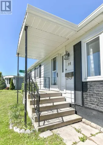 14 Muir Drive Oro-medonte ON L3V 0P9